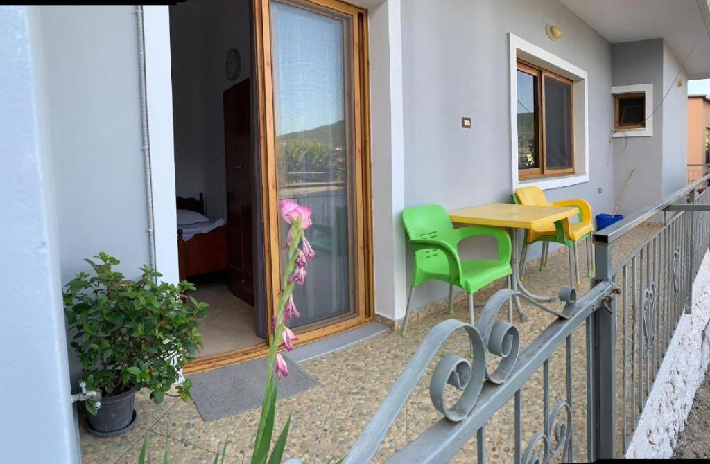 Albi'S Guesthouse Εξαμίλιο Εξωτερικό φωτογραφία