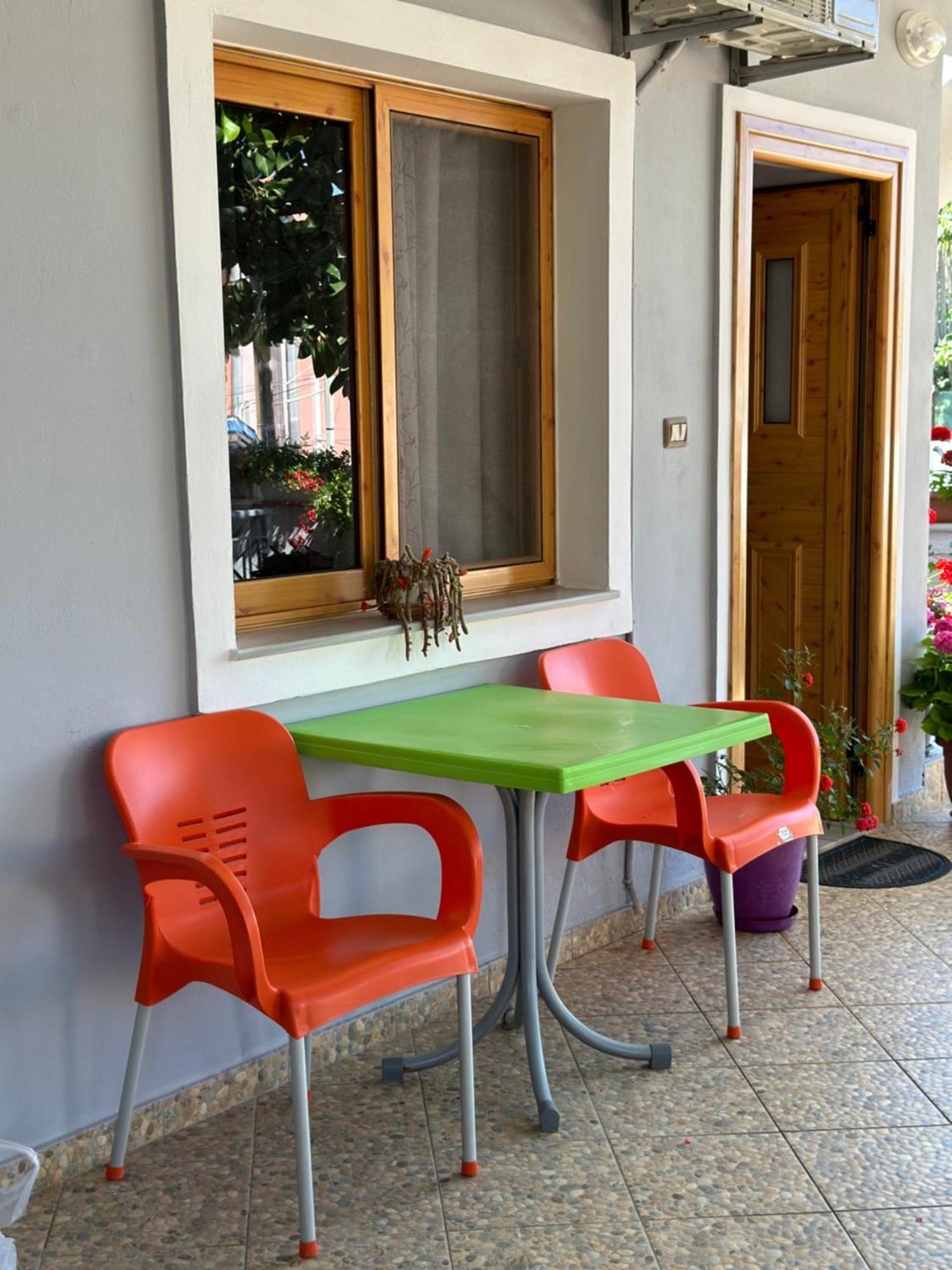 Albi'S Guesthouse Εξαμίλιο Εξωτερικό φωτογραφία
