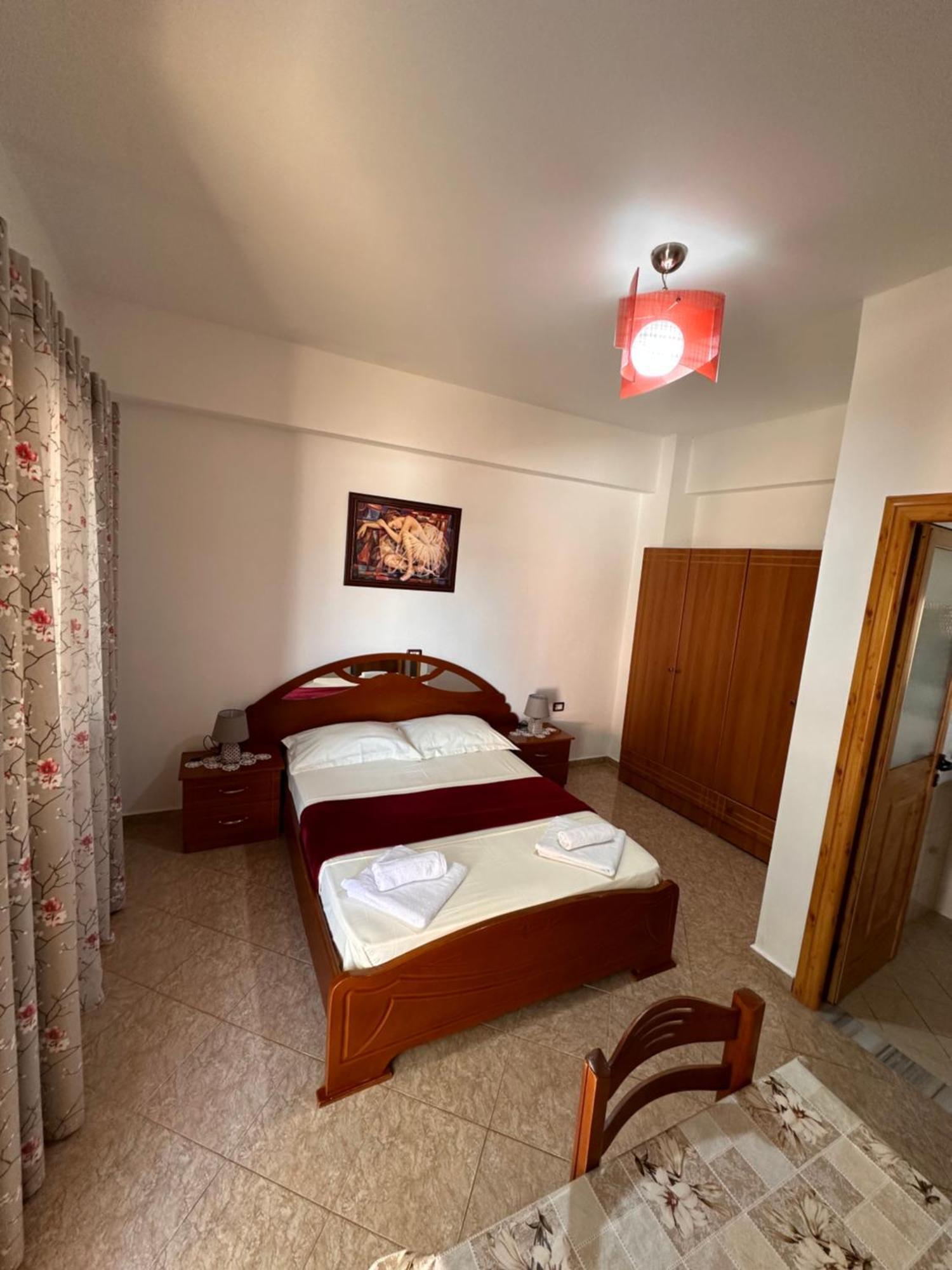 Albi'S Guesthouse Εξαμίλιο Εξωτερικό φωτογραφία